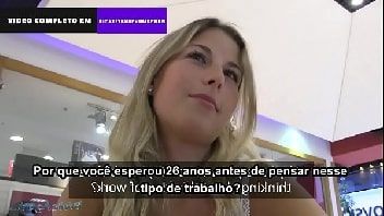 Public agent loirinha safada dando no estacionamento