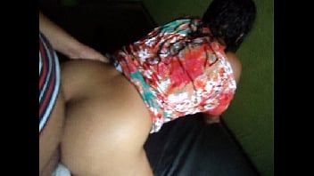 Flagras de bucetas morena rabuda gemendo muito