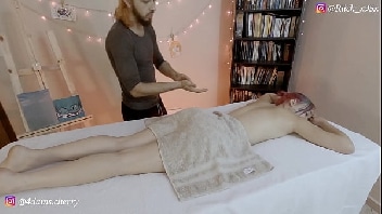 Gozadas femininas com massagem de tarado