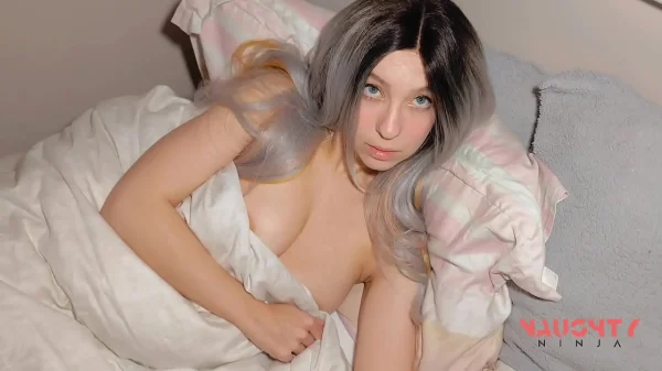 Amiga Viciada em Leitinho Quente na Buceta Aperta