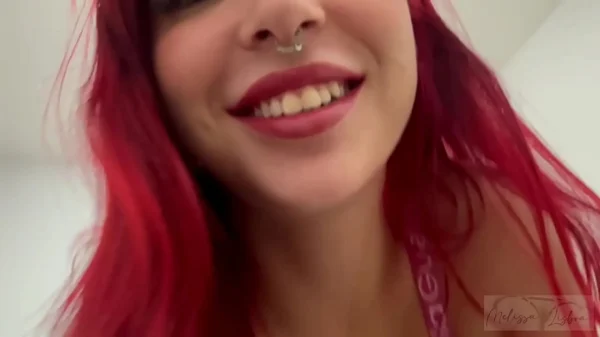 Novinha leva gozada quente em sexo anal intenso